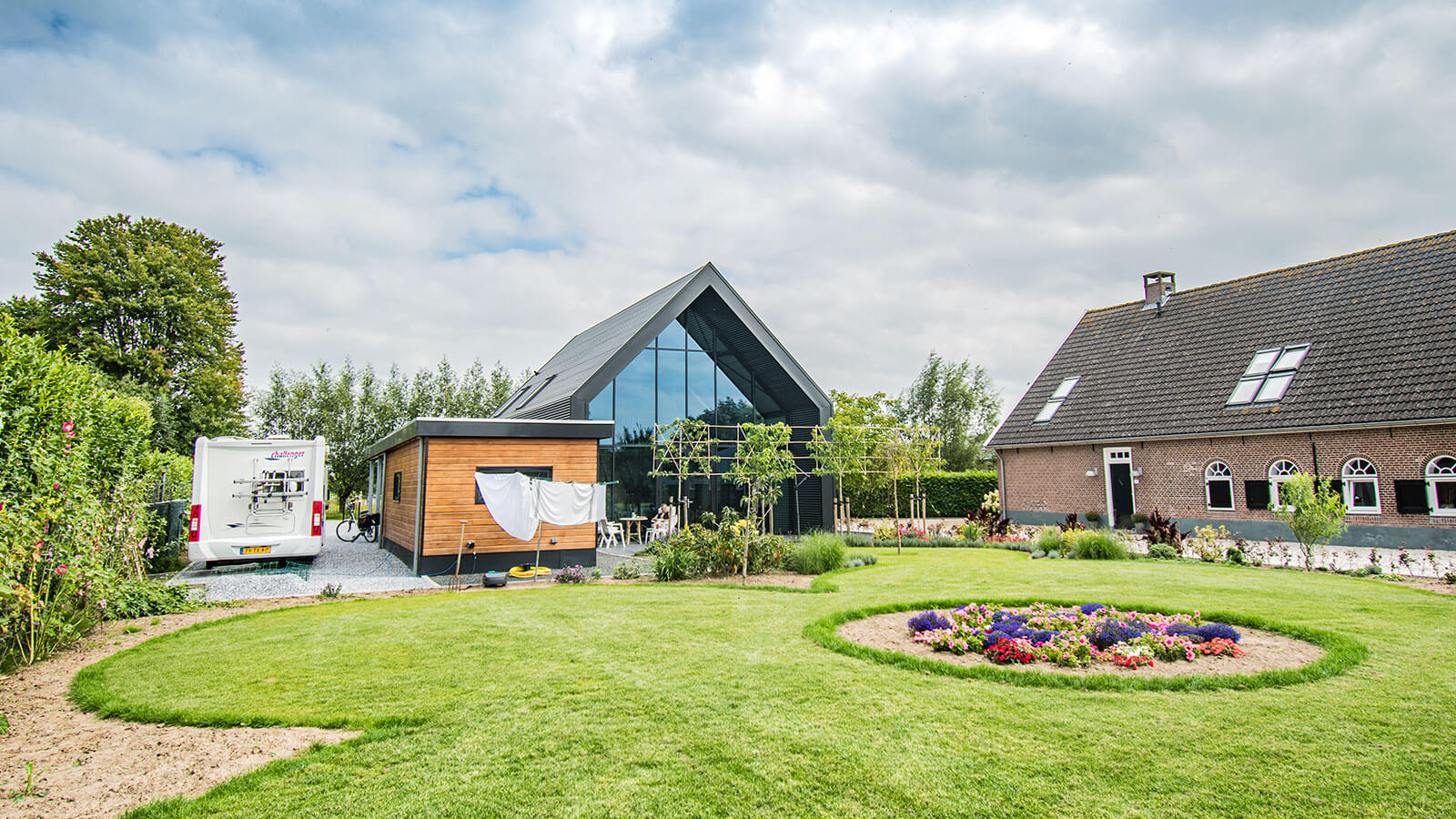 kantoor in tuin bouwen